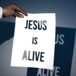 Homélie du Dimanche de Pâques B, 31.03.2024, «Ressuscité selon les Écritures»